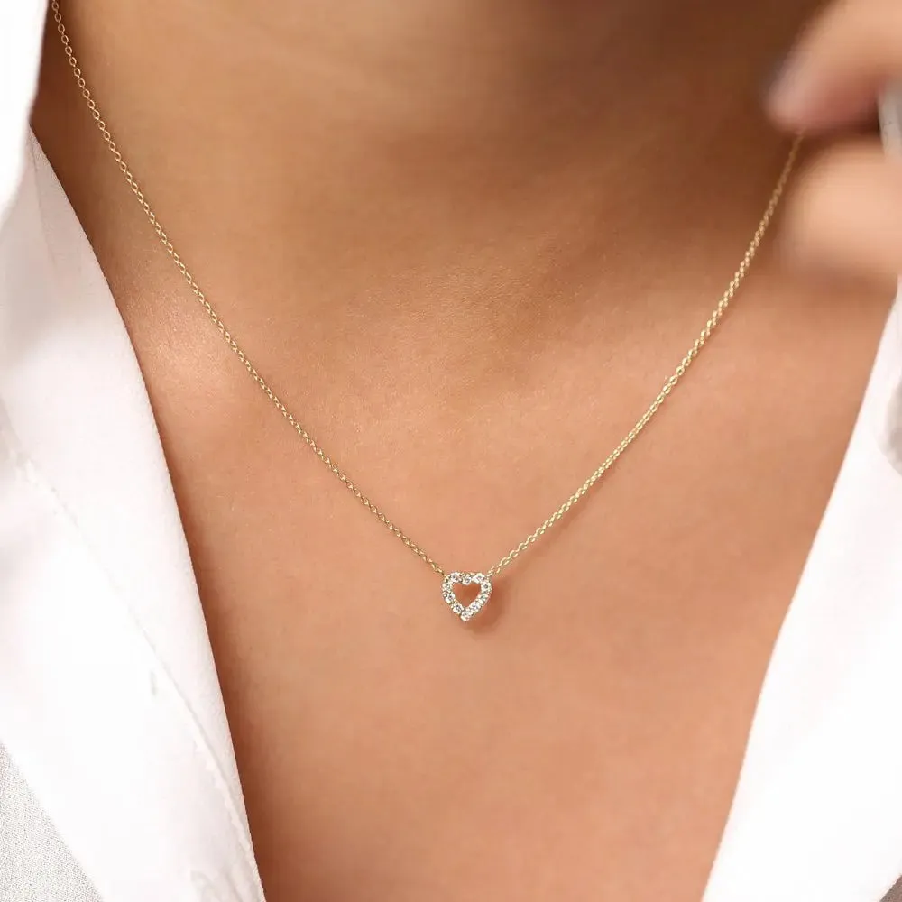 0.10CTW Mini Diamond Hear Necklace