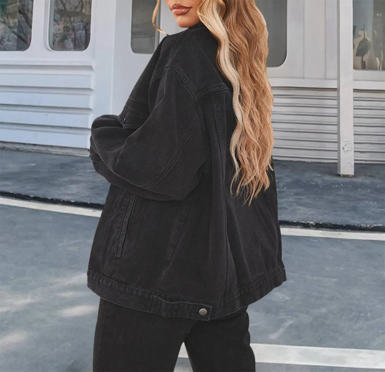 DvaeMalligo Women's Oversized Denim Jacket Casual Long Sleeve Button Down Distressed Trucker Jean Jackets with Pockets