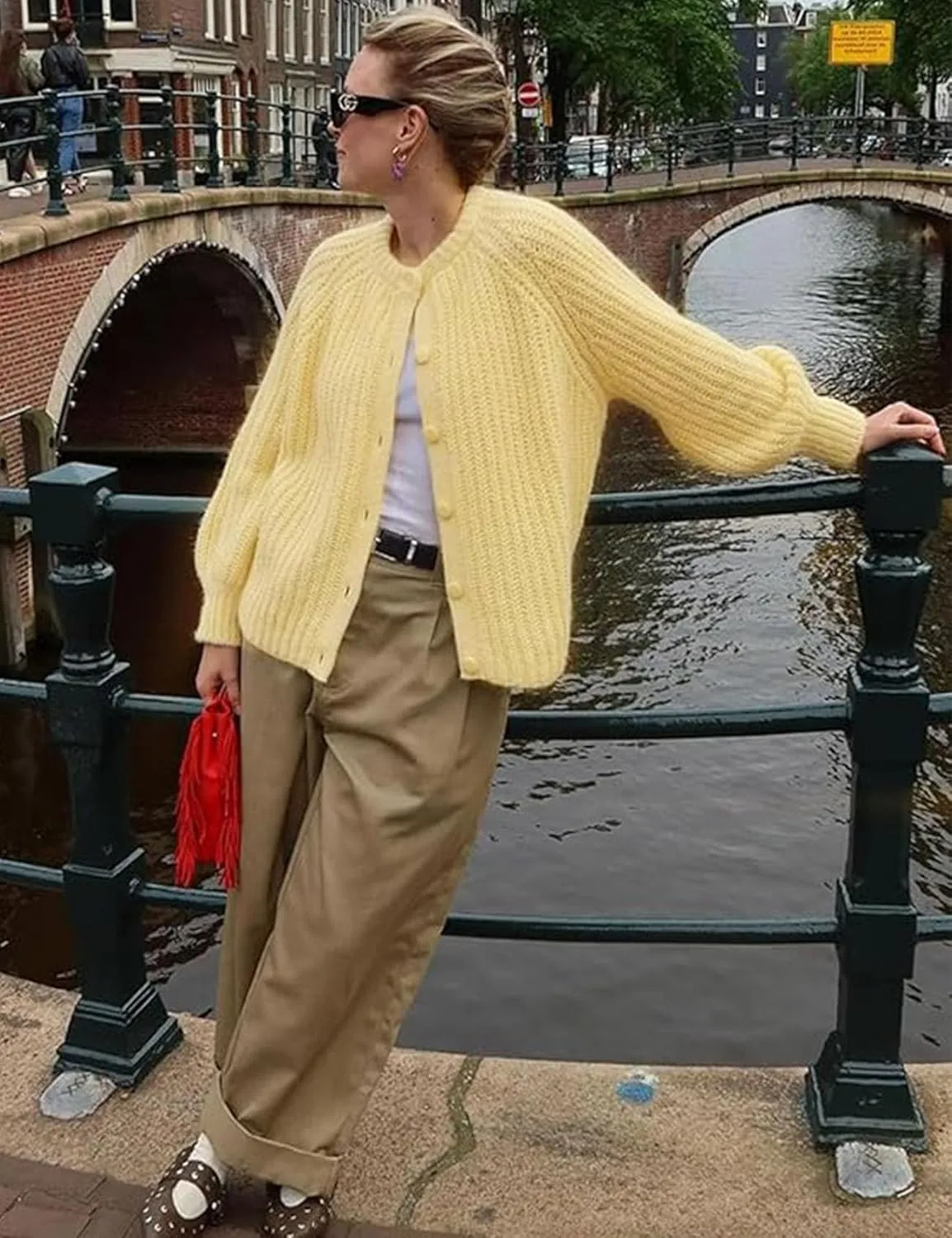 Flygo Women's Cardigan Sweater 2024 Fall Winter Chunky Long Sleeve Button Open Front Knit Solid Loose Cardigans Sweaters