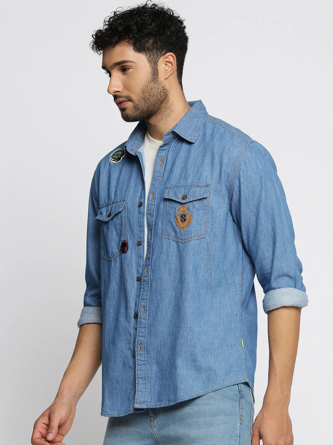 Men Blue Comfort Spread Collar Long Sleeves Applique Oversized Casual Shirt