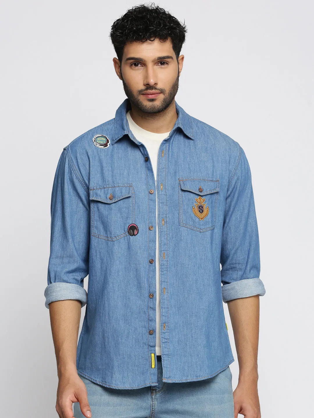 Men Blue Comfort Spread Collar Long Sleeves Applique Oversized Casual Shirt