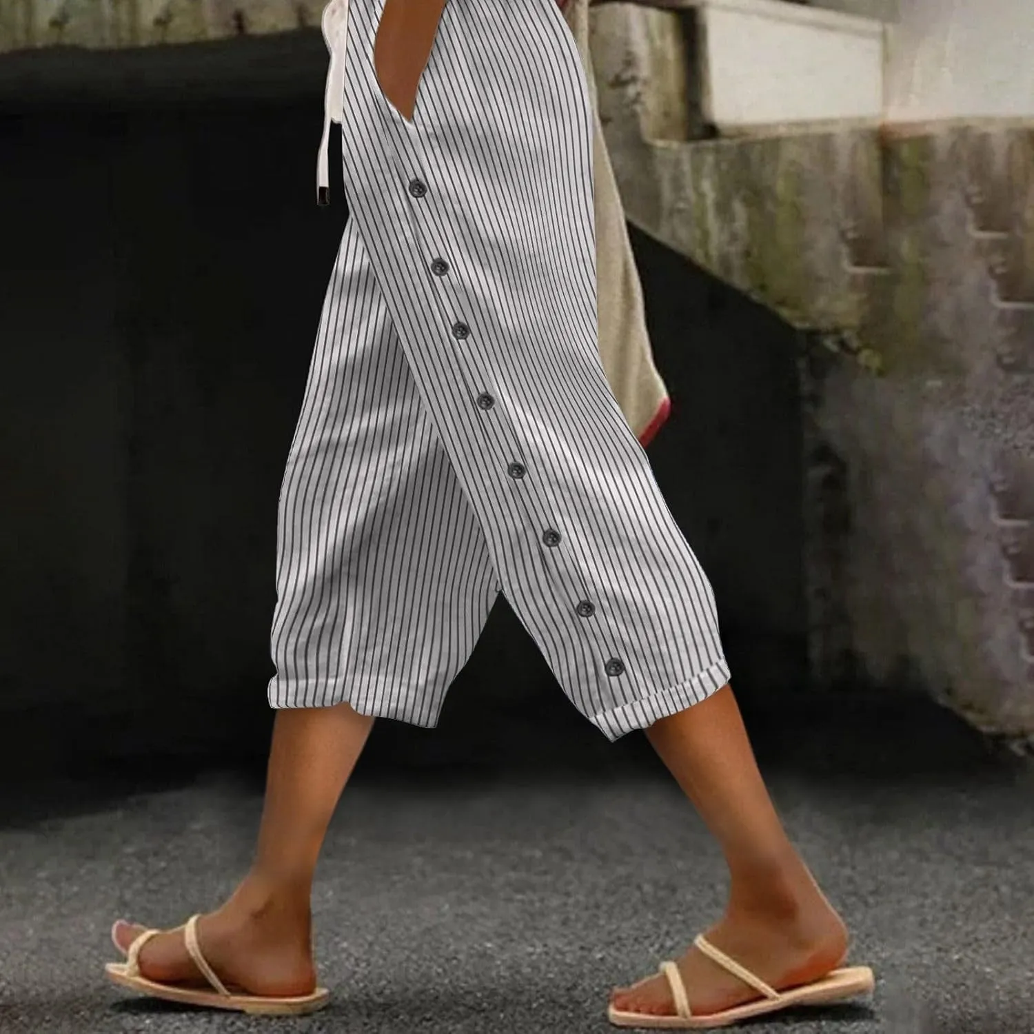 Striped Linen Pants Women Casual Capri Pants Loose Spring Summer Lightweight Drawstring Side Button Pants with Pockets