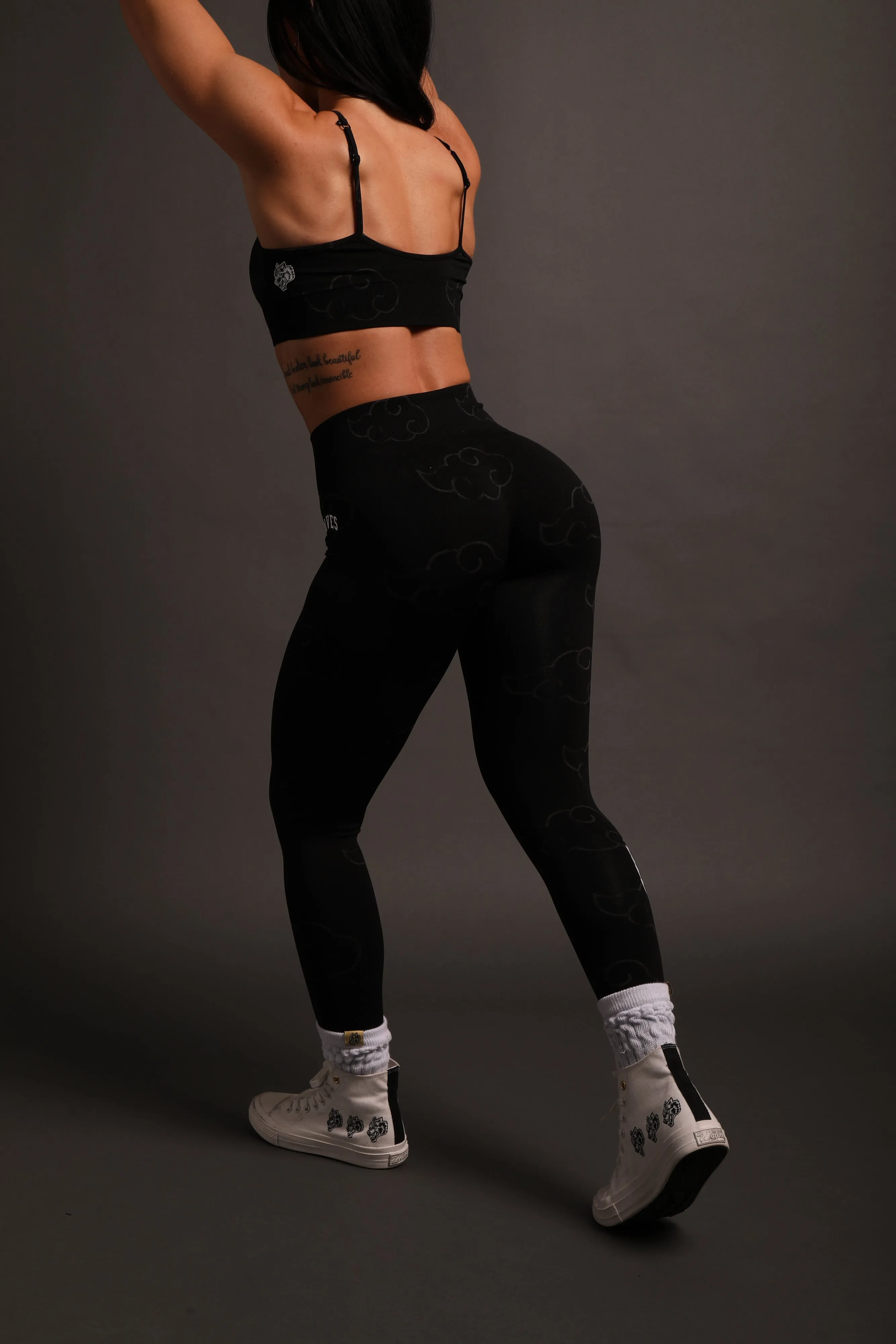 Wolf Cloud Loyalty "Everson Seamless" Leggings in Black
