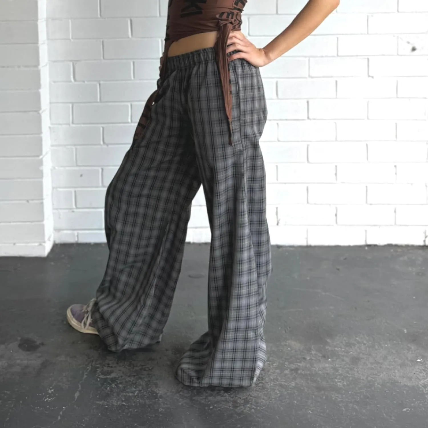 Women Vintage Plaid Wide Leg Pants High Waist Baggy Trousers Casual Barrel Trousers with Pockets
