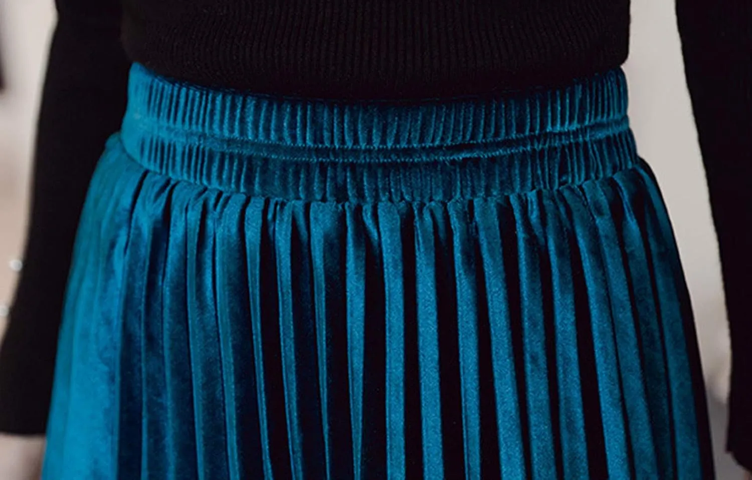 Women's Pleated Skirts Elastic-Waist Velvet Flared Maxi Swing Midiskirts